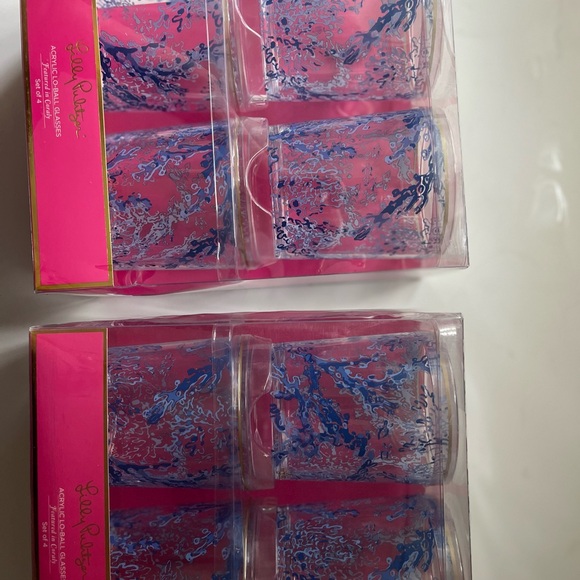 Lilly Pulitzer acrylic lowball glasses featured in CORALY two sets of 4 nwt - Picture 3 of 7